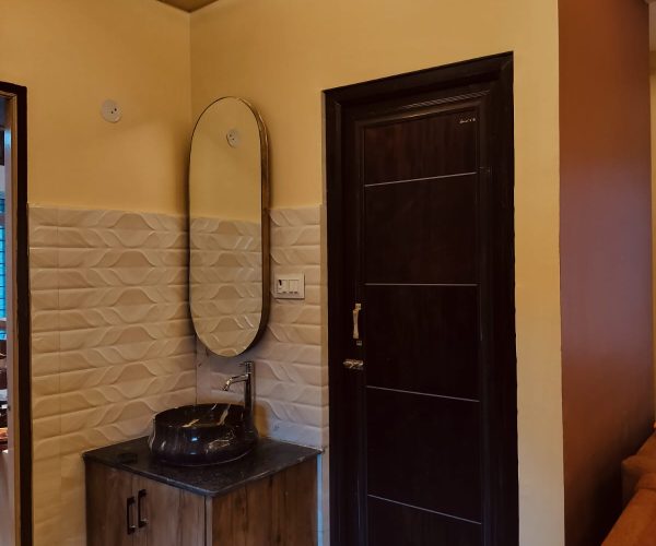 WhatsApp Image 2025-08-19 at 5.00.46 PM (1)